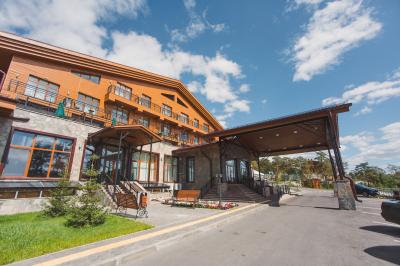 Городское озеленение городского линейного парка